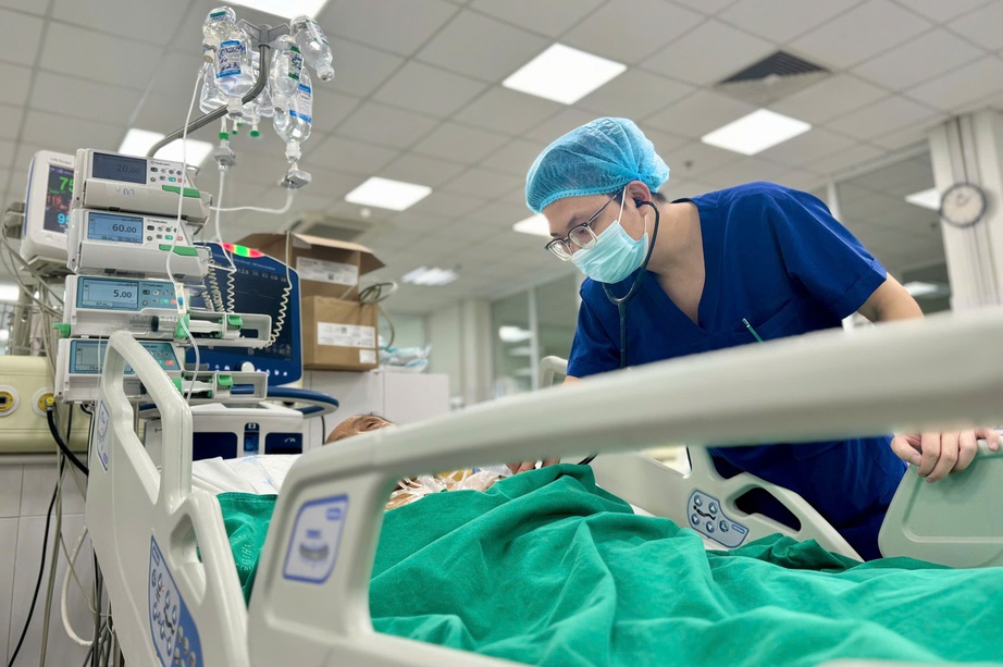 Lạm dụng rượu, liên tiếp các ca xơ gan nguy kịch nhập viện- Ảnh 1. Lạm dụng rượu, liên tiếp các ca xơ gan nguy kịch nhập viện- Ảnh 1.