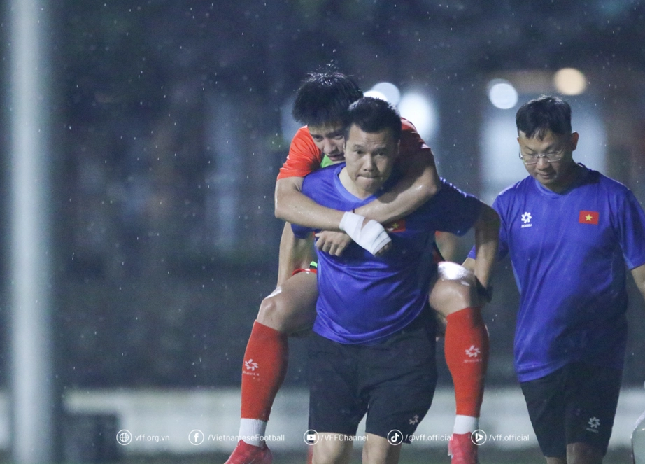 U23 Việt Nam nhận tin kém vui ngay trước trận ra quân giải U23 Đông Nam Á- Ảnh 1. U23 Việt Nam nhận tin kém vui ngay trước trận ra quân giải U23 Đông Nam Á- Ảnh 1.