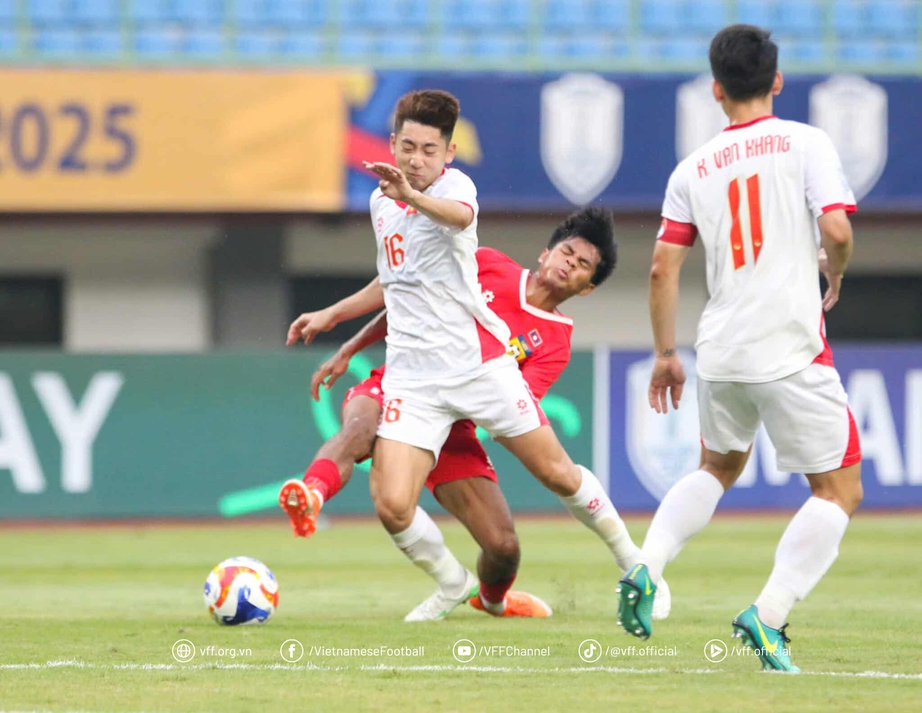 Thắng dễ Lào, U23 Việt Nam vẫn chưa vội mừng vì điều này- Ảnh 1.