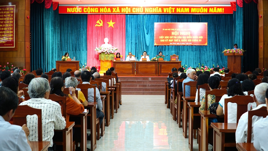 Phó Thủ tướng Hồ Đức Phớc: Phát huy thế mạnh, tạo thế cân bằng giữa các vùng sau sáp nhập- Ảnh 4. Phó Thủ tướng Hồ Đức Phớc: Phát huy thế mạnh, tạo thế cân bằng giữa các vùng sau sáp nhập- Ảnh 4.
