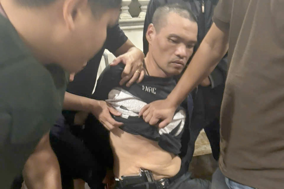 Đối tượng nổ súng khi công an kiểm tra nhà trọ ở Đại Thanh bị bắt tại Quảng Trị- Ảnh 1. Đối tượng nổ súng khi công an kiểm tra nhà trọ ở Đại Thanh bị bắt tại Quảng Trị- Ảnh 1.