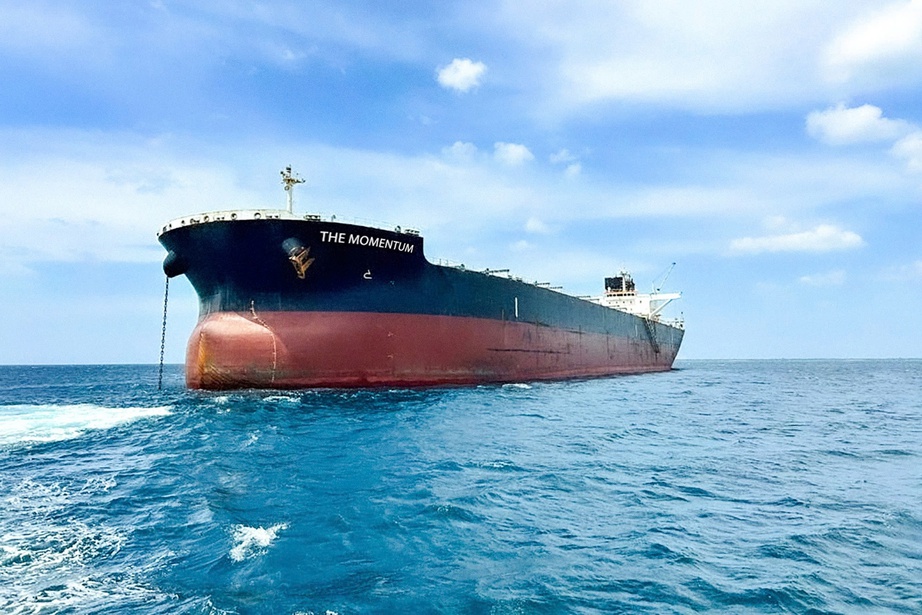 Hòa Phát tiếp nhận tàu hàng rời 110.000 DWT- Ảnh 1. Hòa Phát tiếp nhận tàu hàng rời 110.000 DWT- Ảnh 1.