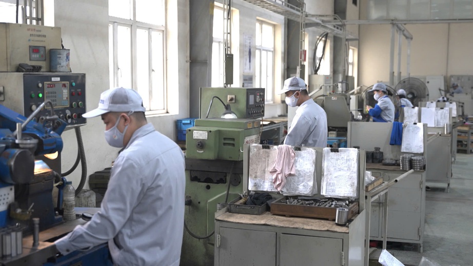 Tháo nút thắt thuế quan, mở lối cho công nghệ Việt bứt phá- Ảnh 3. Tháo nút thắt thuế quan, mở lối cho công nghệ Việt bứt phá- Ảnh 3.