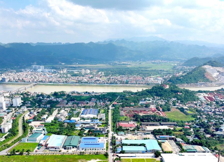 Dạ Hợp góp phần đưa hòa bình vươn mình phát triển- Ảnh 1.