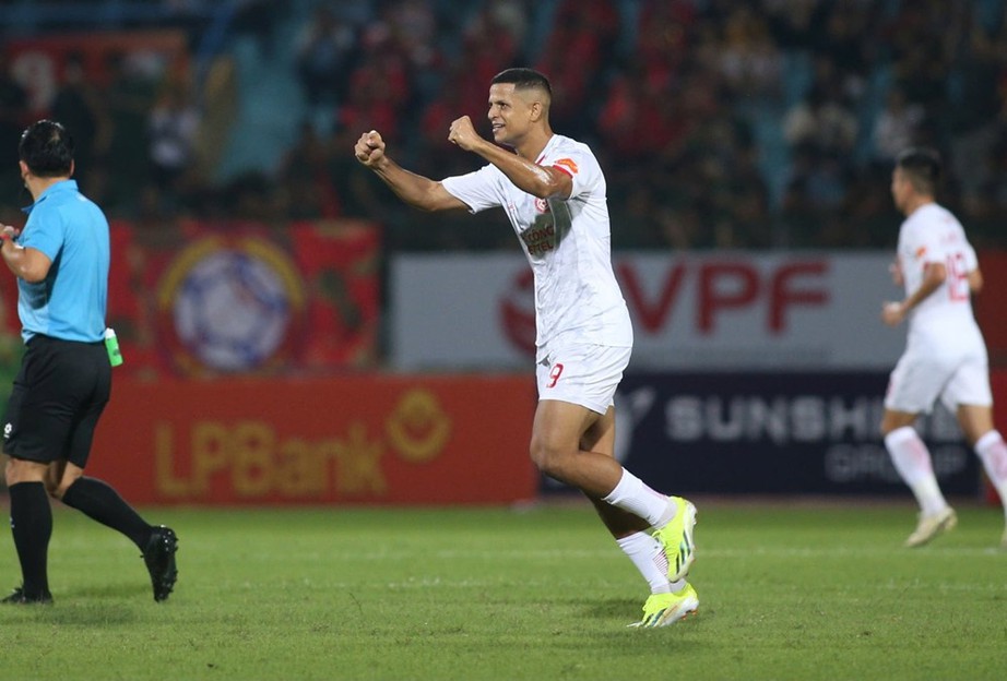 V-League: CAHN bị Thể Công Viettel “cưa điểm” trong trận khai màn- Ảnh 1.