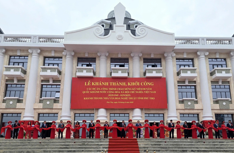 Phú Thọ: Khánh thành Nhà Văn hóa Nghệ thuật 1.000 chỗ ngồi- Ảnh 2.