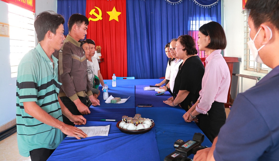 Lãnh đạo Bệnh viện Đa khoa Tây Ninh xin lỗi sau sự cố y khoa làm bé trai tử vong- Ảnh 1.