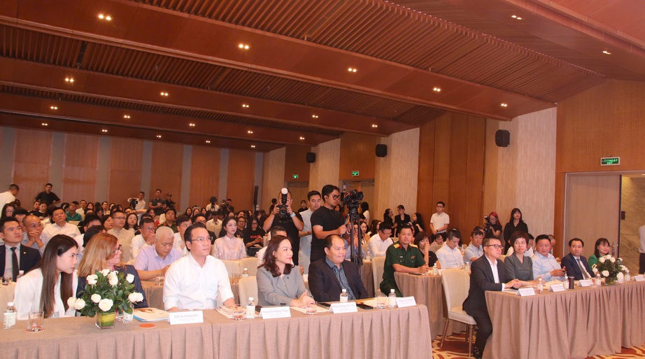 Giải thưởng Human Act Prize 2025: Hành trình thắp sáng giá trị nhân văn- Ảnh 3. Giải thưởng Human Act Prize 2025: Hành trình thắp sáng giá trị nhân văn- Ảnh 3.
