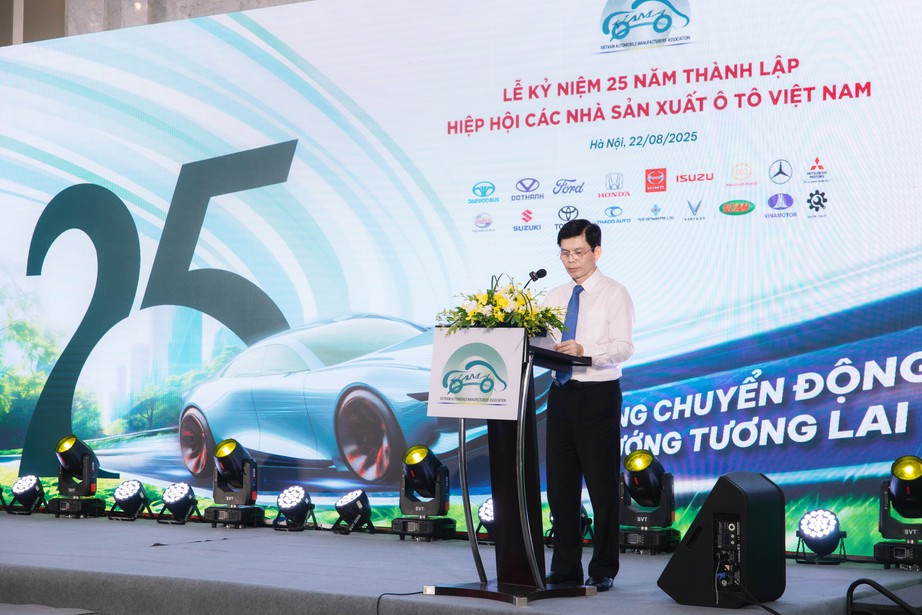 VAMA cam kết thúc đẩy phát triển giao thông xanh tại Việt Nam- Ảnh 2. VAMA cam kết thúc đẩy phát triển giao thông xanh tại Việt Nam- Ảnh 2.