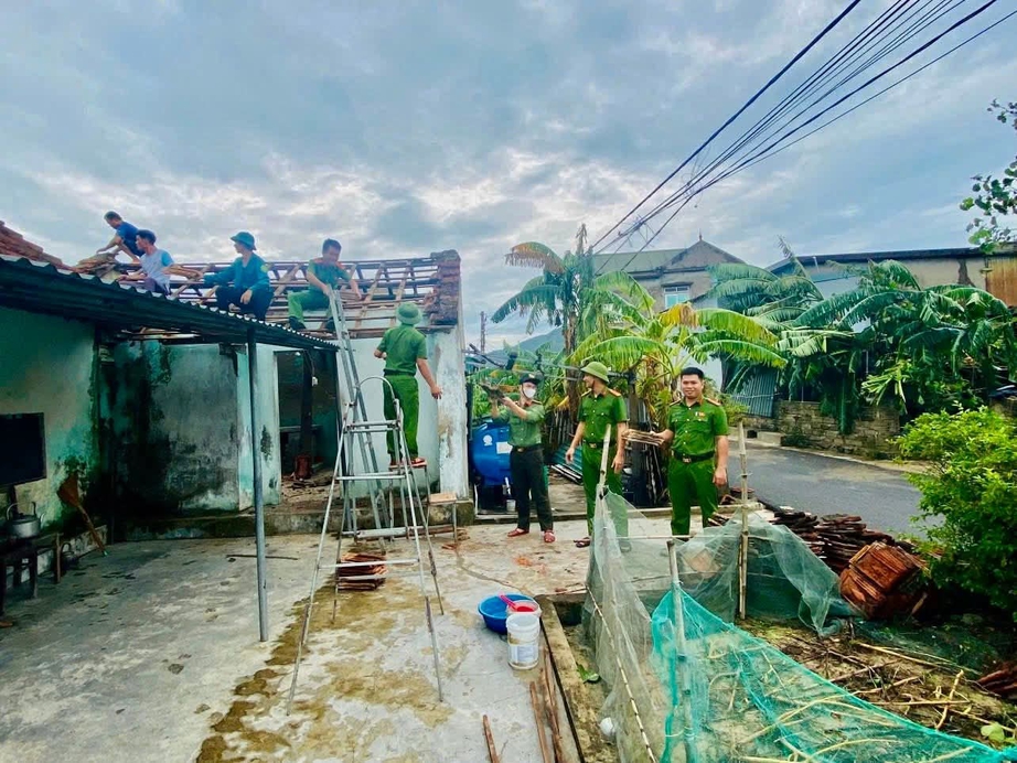 Hà Tĩnh đề xuất Trung ương hỗ trợ 2.000 tỷ đồng tái thiết sau bão- Ảnh 2. Hà Tĩnh đề xuất Trung ương hỗ trợ 2.000 tỷ đồng tái thiết sau bão- Ảnh 2.