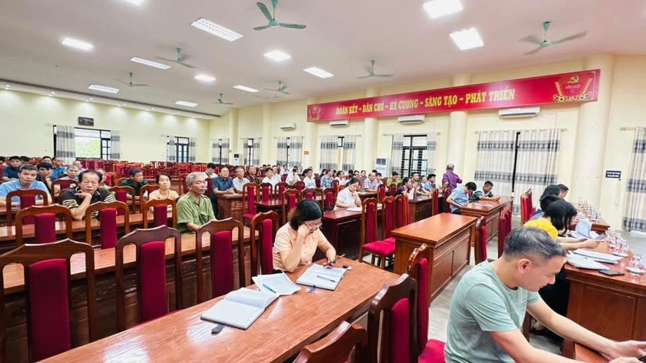 Hà Nội: Một xã triển khai chi 100.000 đồng/người quà tặng Quốc khánh 2/9 bằng tiền mặt- Ảnh 1.