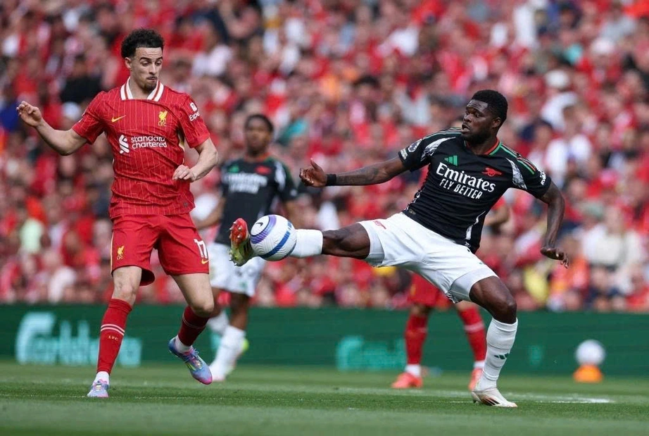 Trực tiếp Ngoại hạng Anh ngày 31/8: Liverpool đại chiến Arsenal- Ảnh 1.