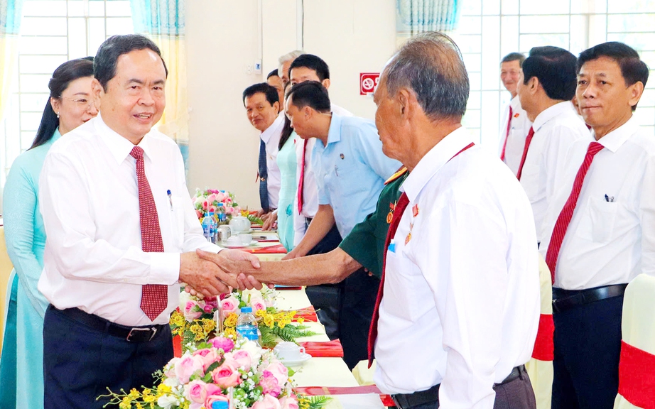 Chủ tịch Quốc hội Trần Thanh Mẫn dự Đại hội Đảng bộ xã Thạnh Xuân ở Cần Thơ- Ảnh 1. Chủ tịch Quốc hội Trần Thanh Mẫn dự Đại hội Đảng bộ xã Thạnh Xuân ở Cần Thơ- Ảnh 1.