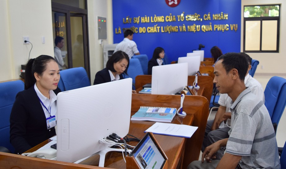 Tập trung hoàn thành cắt giảm, đơn giản hóa thủ tục hành chính, điều kiện kinh doanh- Ảnh 1.