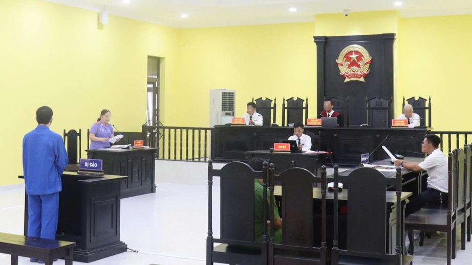 Cà Mau: Thanh niên đâm bạn tàu tử vong lĩnh án tù- Ảnh 1.