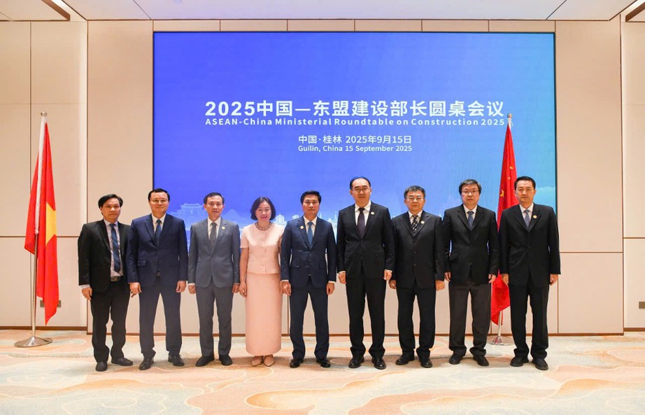 Việt Nam đóng góp tích cực vào thành công Hội nghị Bộ trưởng Xây dựng ASEAN - Trung Quốc- Ảnh 4. Việt Nam đóng góp tích cực vào thành công Hội nghị Bộ trưởng Xây dựng ASEAN - Trung Quốc- Ảnh 4.