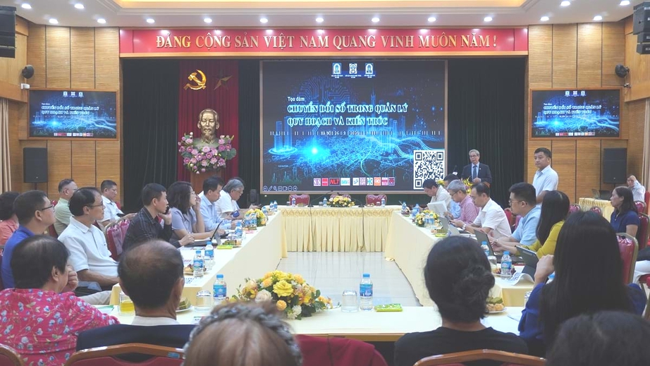 Hà Nội: Đẩy mạnh chuyển đổi số trong quản lý quy hoạch, kiến trúc đô thị- Ảnh 1. https://uploads.nguoidothi.net.vn/content/664ce8b9-1721-4090-8dc5-c5eeb4ed79a1.JPG