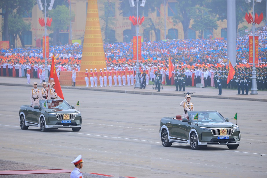 Bộ trưởng Công an gửi thư khen các đơn vị công an hoàn thành tốt nhiệm vụ A80- Ảnh 1. Bộ trưởng Công an gửi thư khen các đơn vị công an hoàn thành tốt nhiệm vụ A80- Ảnh 1.