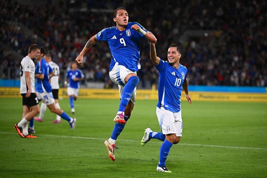 Trực tiếp vòng loại World Cup 2026: Ý đấu Israel, Croatia chạm mặt Montenegro- Ảnh 1. Trực tiếp vòng loại World Cup 2026: Ý đấu Israel, Croatia chạm mặt Montenegro- Ảnh 1.