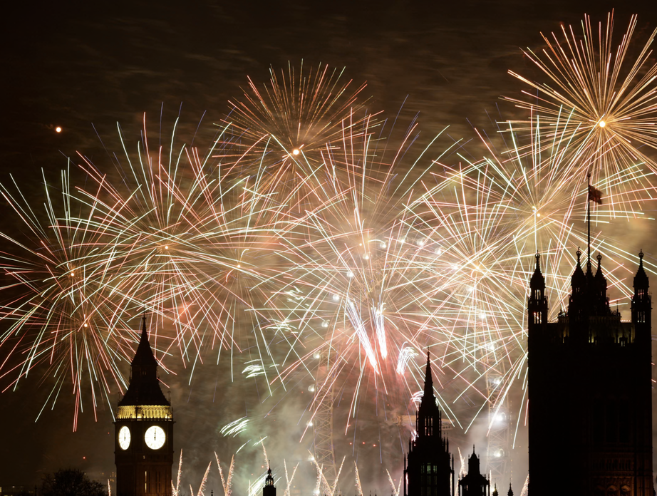 Những khoảnh khắc ch&agrave;o đ&oacute;n giao thừa ấn tượng tr&ecirc;n thế giới- Ảnh 2.