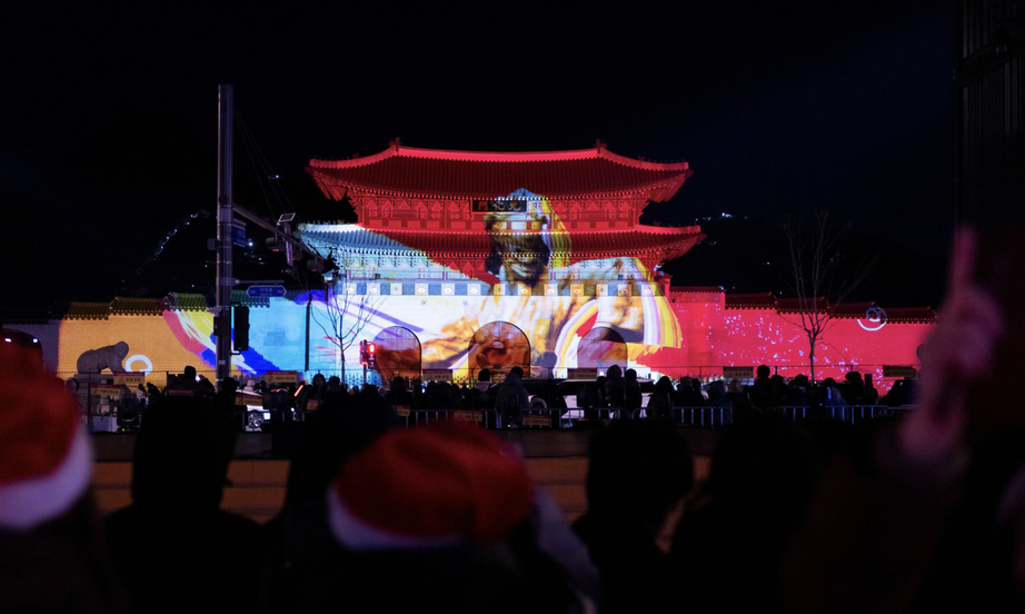 Những khoảnh khắc ch&agrave;o đ&oacute;n giao thừa ấn tượng tr&ecirc;n thế giới- Ảnh 13.