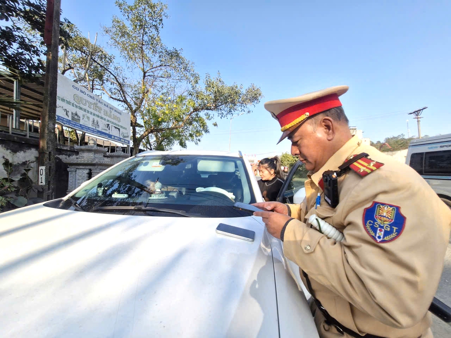 Kinh nghiệm k&eacute;o giảm tai nạn giao th&ocirc;ng tại Lạng Sơn- Ảnh 3.
