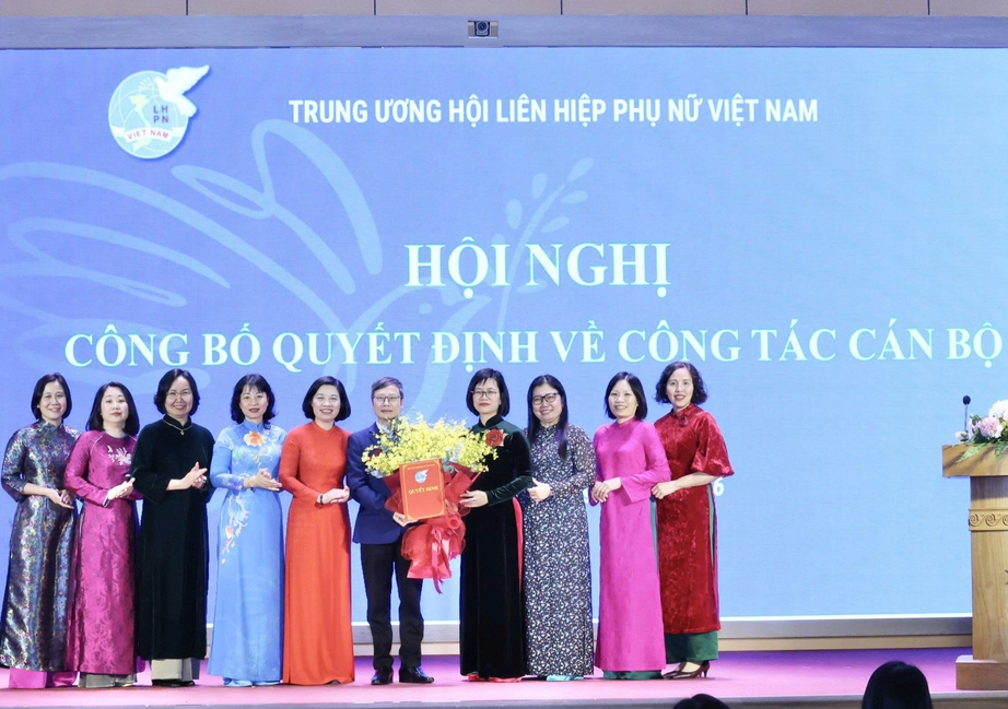 &Ocirc;ng Ph&iacute; Quốc Thuy&ecirc;n giữ chức Tổng Bi&ecirc;n tập B&aacute;o Phụ nữ Việt Nam- Ảnh 2.