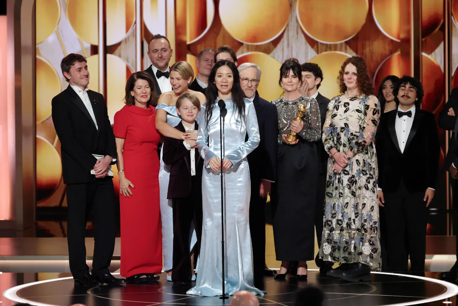 Quả cầu v&agrave;ng 2026: Leonardo DiCaprio trắng tay, phim 130 triệu USD thắng &aacute;p đảo- Ảnh 3.