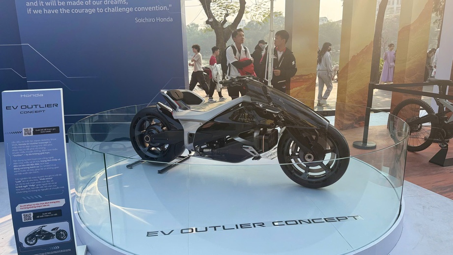 Loạt xe điện độc lạ lần đầu xuất hiện tại Việt Nam- Ảnh 1.