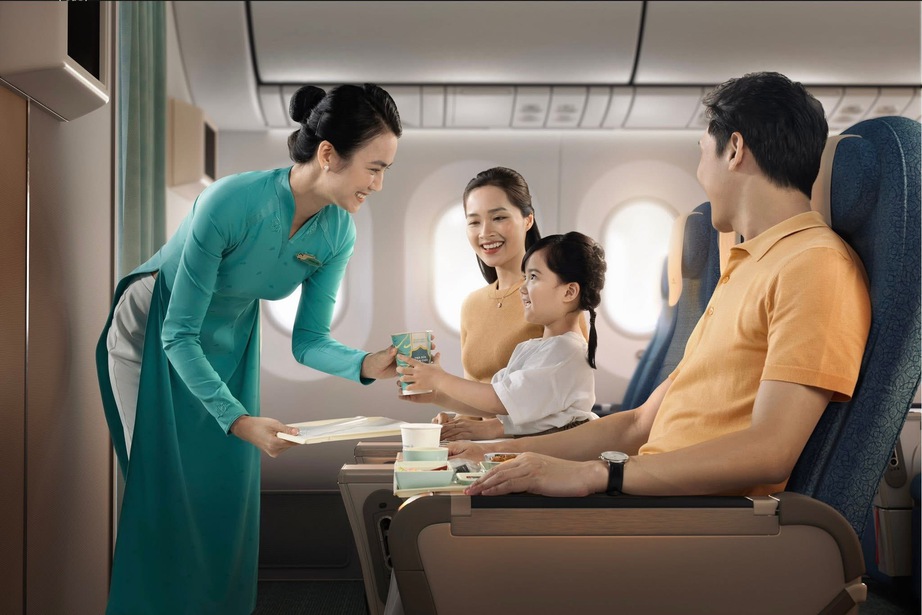 Vietnam Airlines b&aacute;o l&atilde;i năm 2025 cao nhất lịch sử- Ảnh 2.