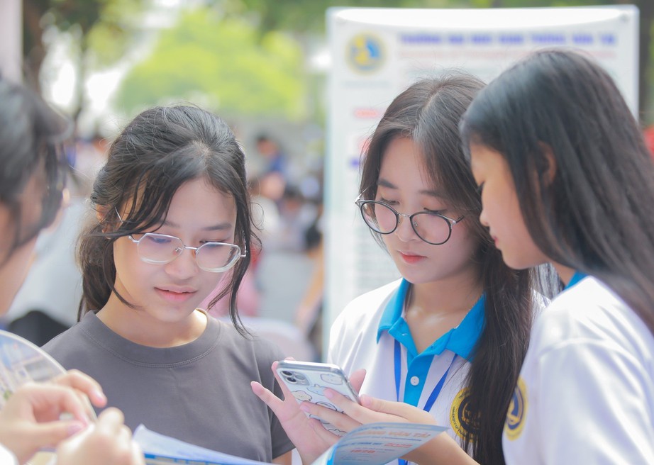 Đại học Giao th&ocirc;ng vận tải dừng x&eacute;t học bạ từ 2026- Ảnh 1.