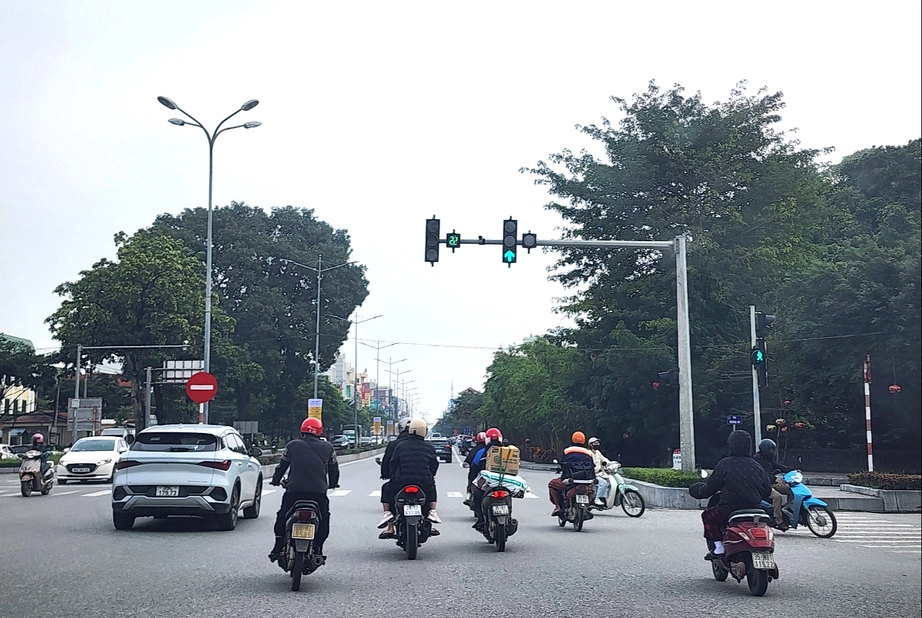 Ninh B&igrave;nh: Nhiều giải ph&aacute;p đồng bộ bảo đảm trật tự an to&agrave;n giao th&ocirc;ng- Ảnh 3.