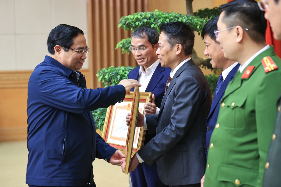 "Chiến dịch Quang Trung" thần tốc từng ng&agrave;y, từng giờ để mang lại hạnh ph&uacute;c cho nh&acirc;n d&acirc;n- Ảnh 8.
