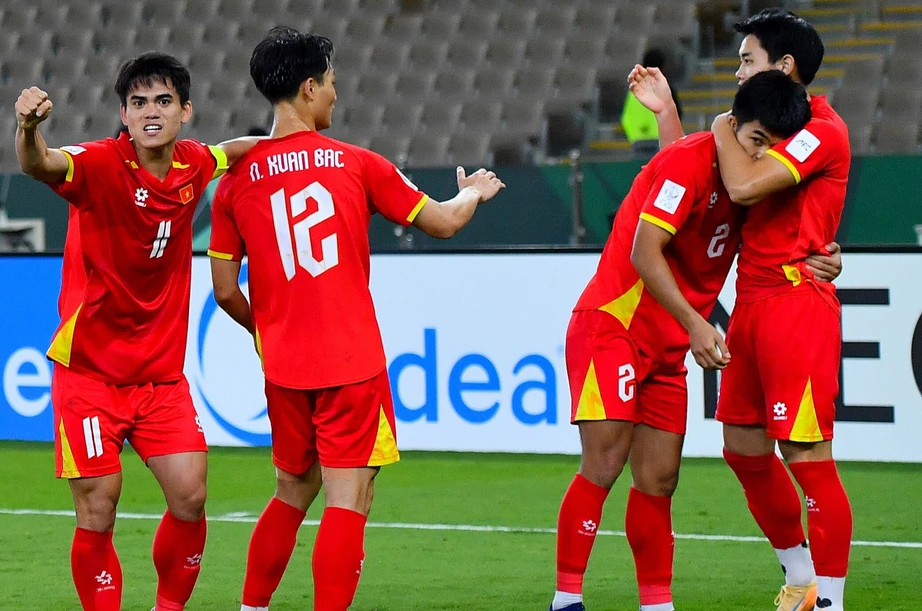 HLV Kim Sang-sik nhận tin vui ở b&aacute;n kết U23 ch&acirc;u &Aacute; 2026- Ảnh 2.