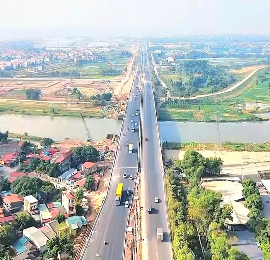 Vượt khó, gỡ nút thắt cầu Xương Giang trên cao tốc Hà Nội - Bắc Giang- Ảnh 3. Vượt khó, gỡ nút thắt cầu Xương Giang trên cao tốc Hà Nội - Bắc Giang- Ảnh 3.