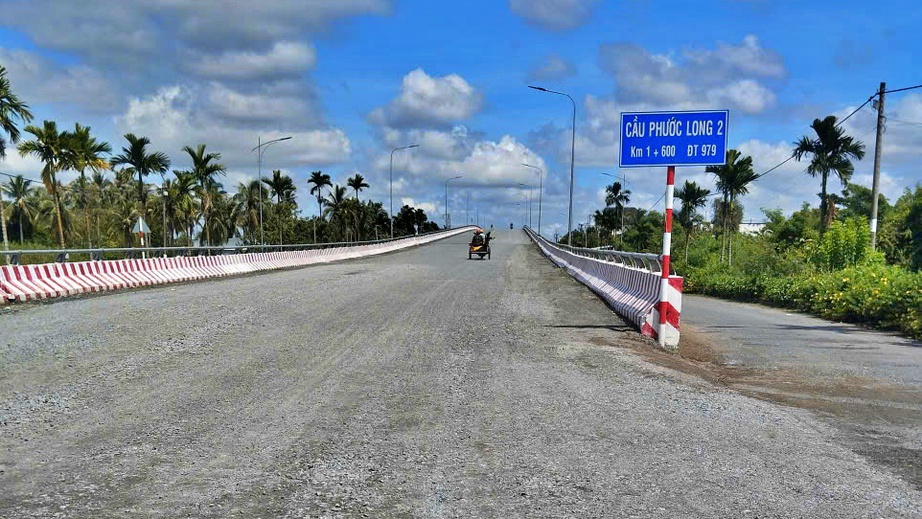Cà Mau: Tạm dừng lưu thông cầu sắt Phước Long- Ảnh 1. Cà Mau: Tạm dừng lưu thông cầu sắt Phước Long- Ảnh 1.