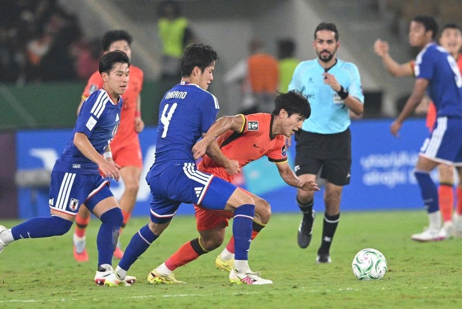 Thắng đậm Trung Quốc, Nhật Bản bảo vệ th&agrave;nh c&ocirc;ng ng&ocirc;i v&ocirc; địch U23 ch&acirc;u &Aacute;- Ảnh 2.