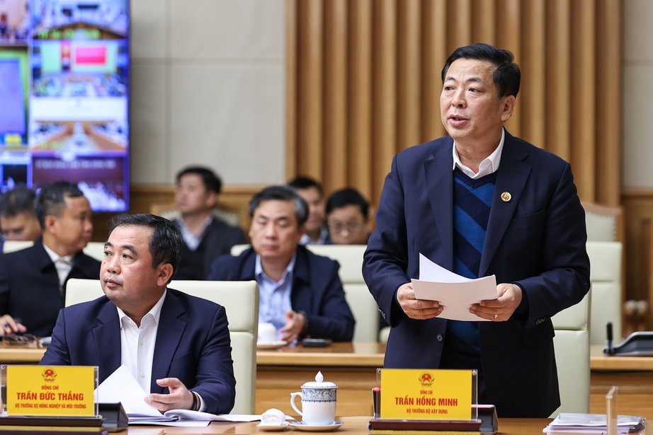 Thủ tướng: Khẩn trương đề xuất c&ocirc;ng nghệ, h&igrave;nh thức đầu tư đường sắt tốc độ cao Bắc - Nam- Ảnh 3.