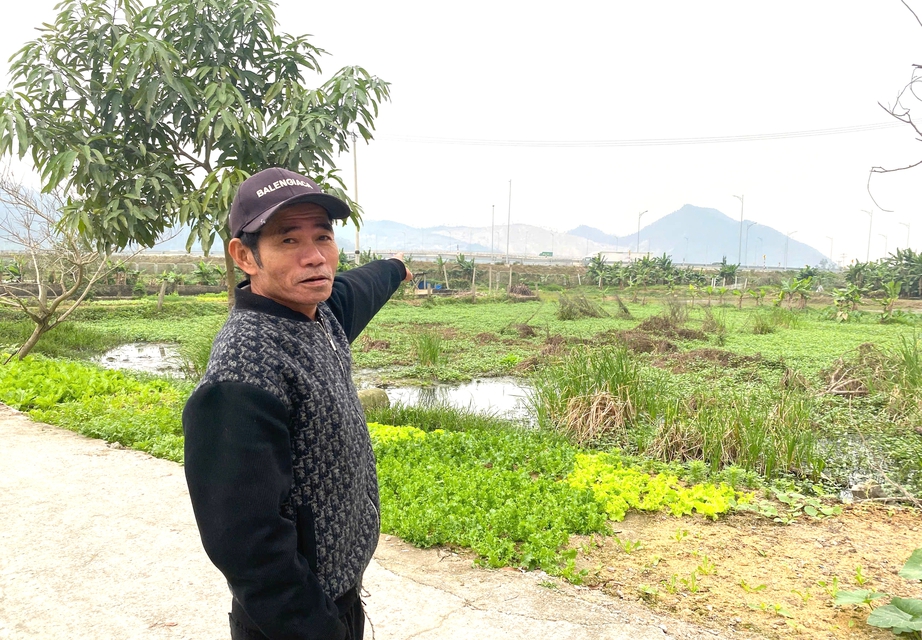 Nghệ An: Không thể sản xuất, người dân mong được thu hồi đất để phục vụ giao thông- Ảnh 2. Nghệ An: Không thể sản xuất, người dân mong được thu hồi đất để phục vụ giao thông- Ảnh 2.