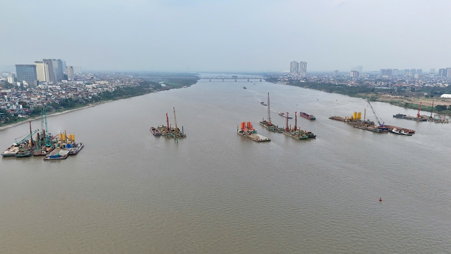 Dồn lực thi c&ocirc;ng cầu Trần Hưng Đạo thi c&ocirc;ng xuy&ecirc;n Tết, quyết t&acirc;m &ldquo;c&aacute;n đ&iacute;ch&rdquo; giữa năm 2027- Ảnh 2.