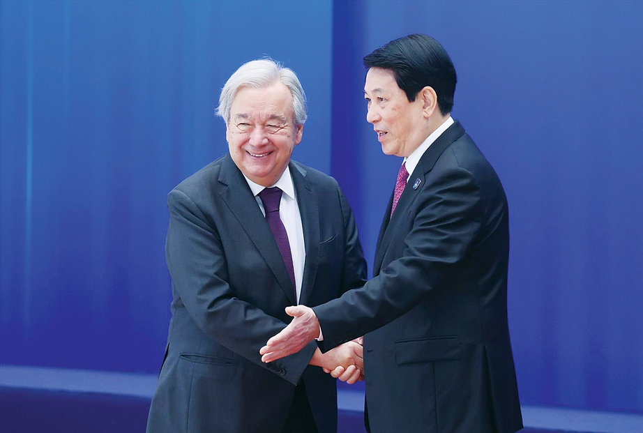 Ngoại giao Việt v&agrave; dấu ấn &ldquo;vượt gi&oacute; ngược&rdquo;- Ảnh 2.