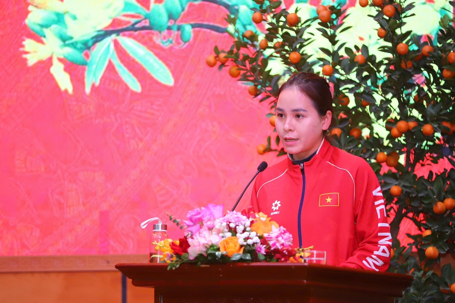 Thủ tướng Phạm Minh Chính thăm, chúc Tết và làm việc với Bộ Văn hóa, Thể thao và Du lịch- Ảnh 6. Thủ tướng Phạm Minh Chính thăm, chúc Tết và làm việc với Bộ Văn hóa, Thể thao và Du lịch- Ảnh 6.