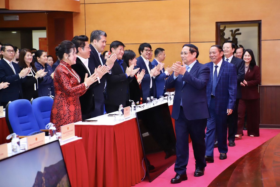 Thủ tướng Phạm Minh Chính thăm, chúc Tết và làm việc với Bộ Văn hóa, Thể thao và Du lịch- Ảnh 1. Thủ tướng Phạm Minh Chính thăm, chúc Tết và làm việc với Bộ Văn hóa, Thể thao và Du lịch- Ảnh 1.