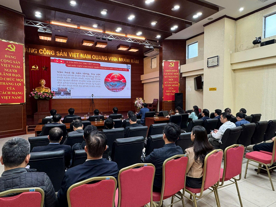 Tổng Bí thư Tô Lâm dự Hội nghị quán triệt, triển khai Nghị quyết 79, 80 của Bộ Chính trị- Ảnh 5. Tổng Bí thư Tô Lâm dự Hội nghị quán triệt, triển khai Nghị quyết 79, 80 của Bộ Chính trị- Ảnh 5.