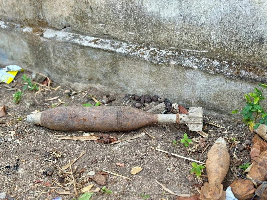 Quảng Ng&atilde;i: Kịp thời xử l&yacute; 13 quả đạn cối s&oacute;t lại sau chiến tranh- Ảnh 3.