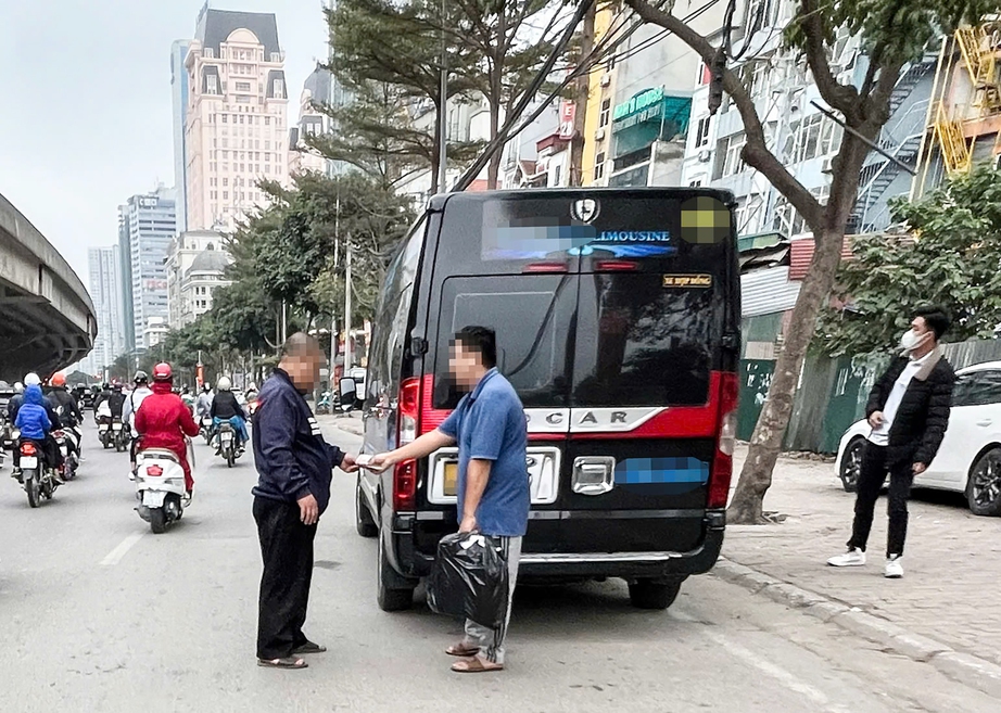 Đề xuất xe hợp đồng phải truyền dữ liệu trước chuyến đi- Ảnh 1. Đề xuất xe hợp đồng phải truyền dữ liệu trước chuyến đi- Ảnh 1.