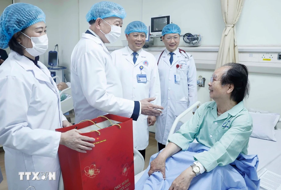 Phát biểu của Tổng Bí thư Tô Lâm nhân dịp thăm, chúc mừng Bệnh viện Hữu Nghị- Ảnh 2. Phát biểu của Tổng Bí thư Tô Lâm nhân dịp thăm, chúc mừng Bệnh viện Hữu Nghị- Ảnh 2.