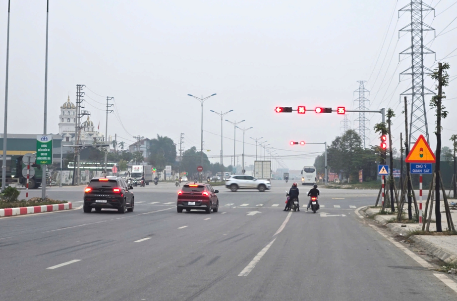 Th&aacute;i Nguy&ecirc;n t&igrave;m lời giải cho b&agrave;i to&aacute;n &ugrave;n tắc đ&ocirc; thị- Ảnh 4.