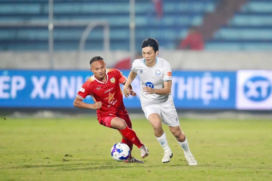 V-League: Nhận b&agrave;n thua v&agrave;o ph&uacute;t cuối, Nam Định bị H&agrave; Tĩnh cầm h&ograve;a- Ảnh 2.