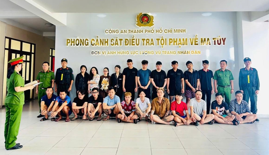 z7610553506455_bece1f940d19e7ead993302a56be6cb5